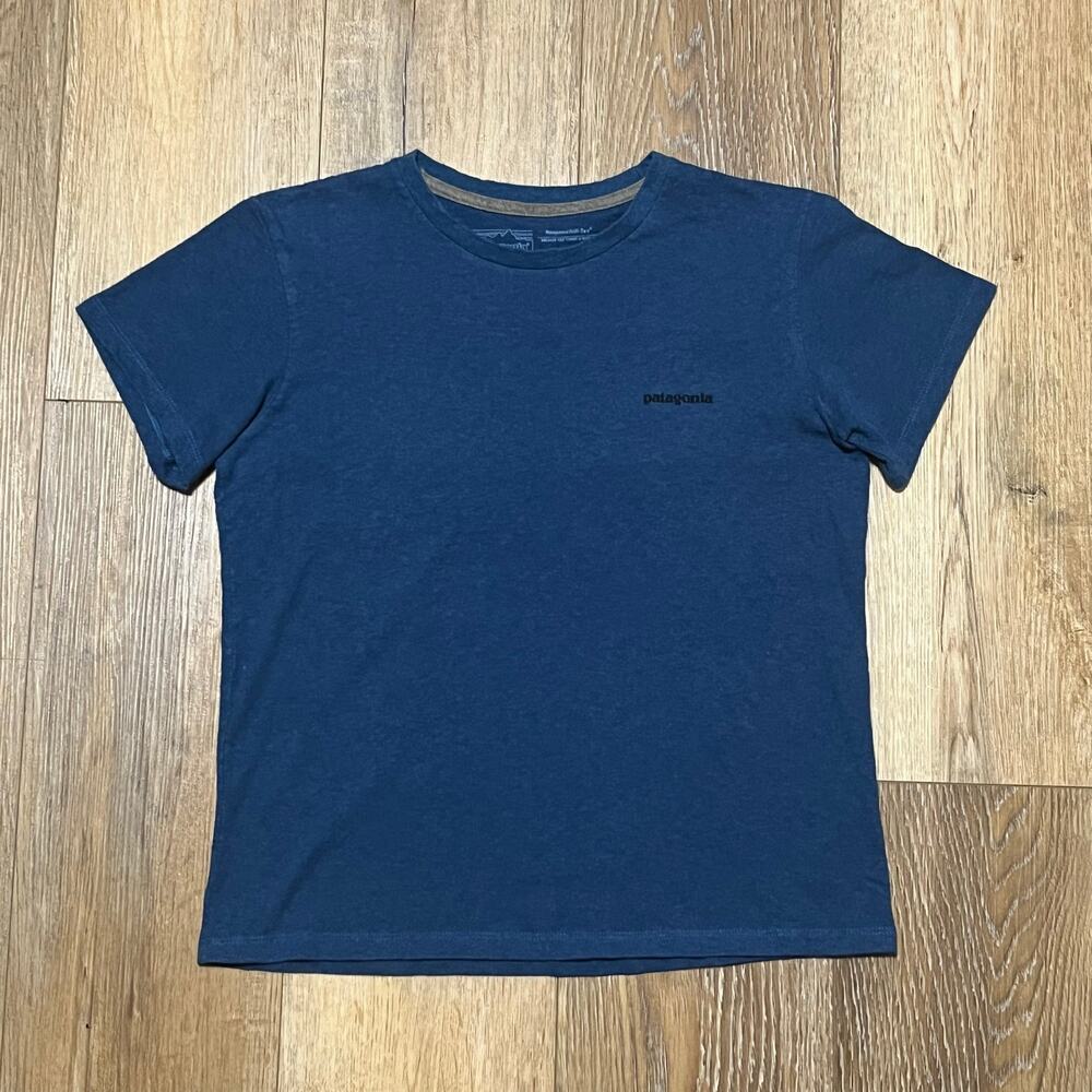 Patagonia Women's P-6 Logo Organic Crew T-Shirt Size S Navy Blue Gorpcore Nature